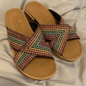 Skechers Beverlee - Delighted Size 7.5 Wedges